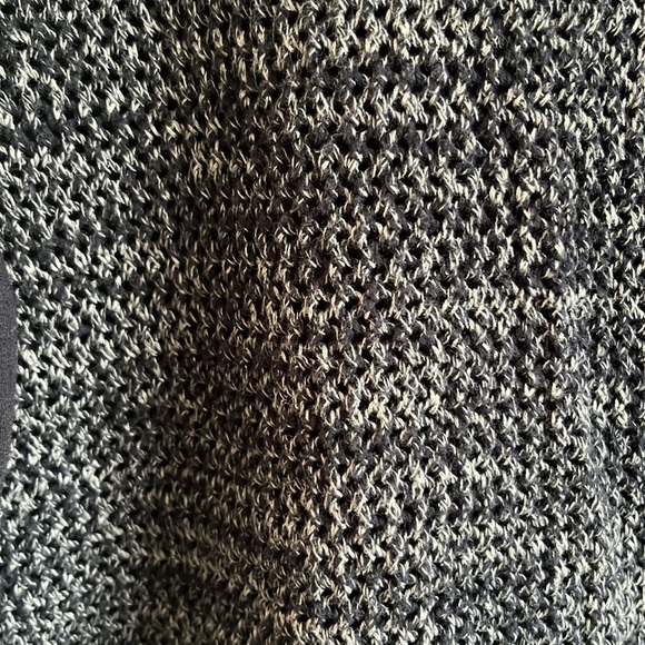 Roots navy crew sweater with mesh front, size small. - Picture 3 of 5